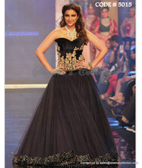 5015 Parineeti Chopra's black gown
